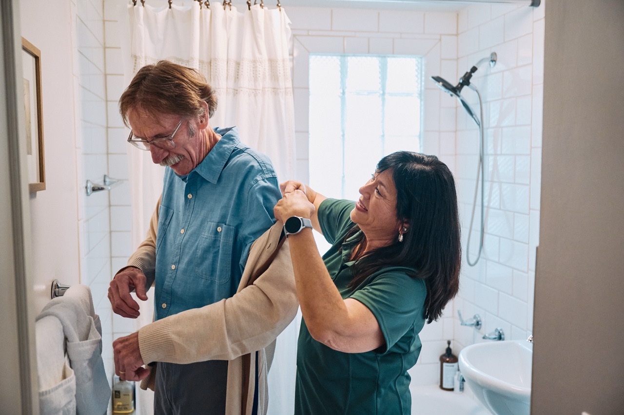 2407 Getting Ready for the Day Z6B 0745 WEB Large 2